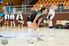 Elina Pirttimäki ja Neea Saarenpää valmiina vastaanotossa.