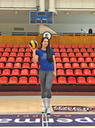 Elina Pirttimäellä alkaa jo viides kausi Helsinki Volleyn joukkueessa.